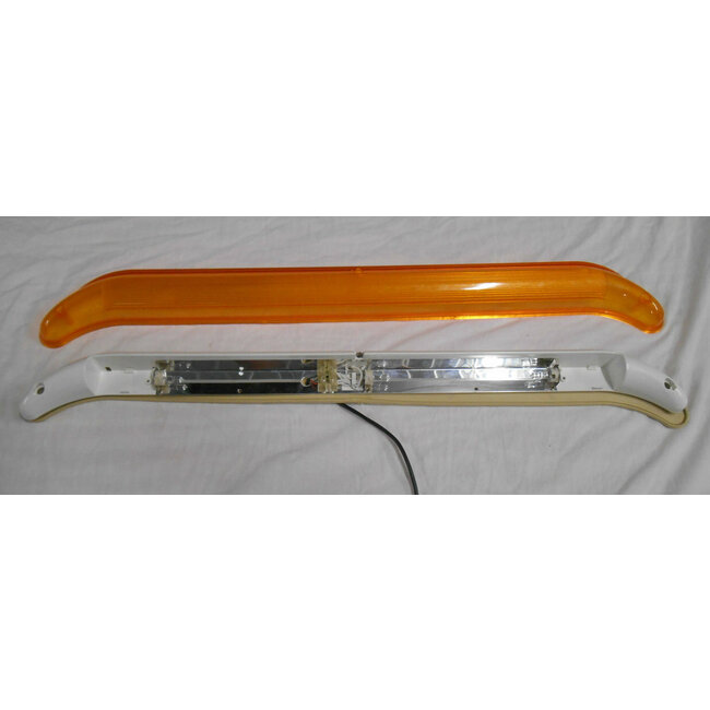 Porch Lamp (over door)