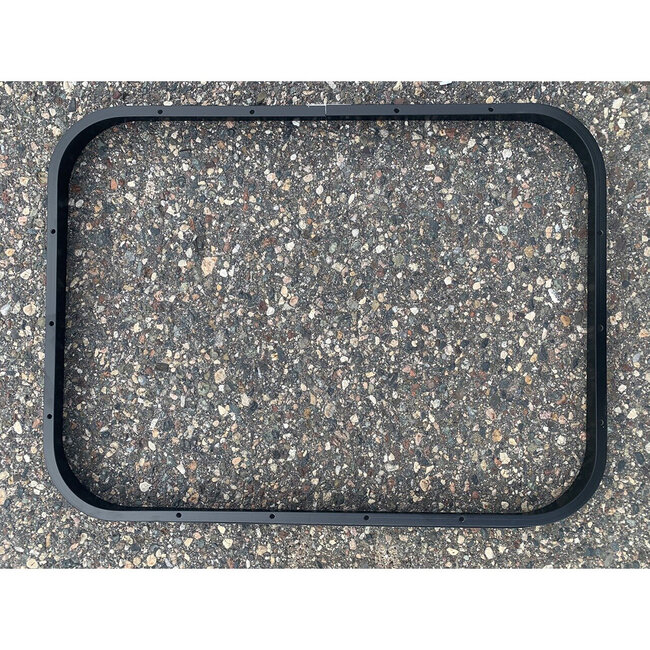 24"x18" Lippert Window with Trim Ring