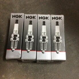 4pk NGK Spark Plugs - BKR6ES-11