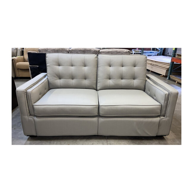 Lippert 67" Ombre Pebble Trifold