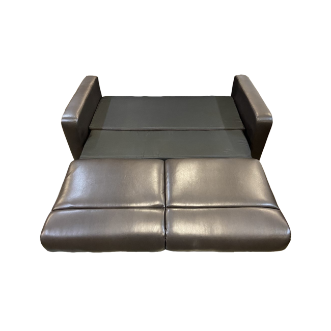 67" Poise Dark Chocolate Trifold