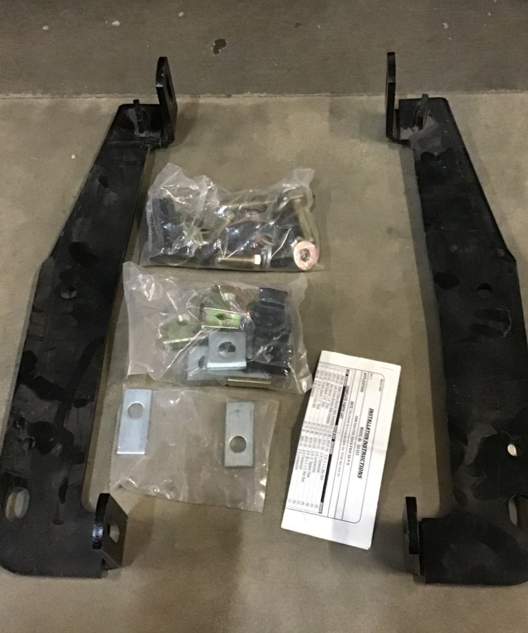 Husky Towing Fifth Wheel Trailer Hitch Mount Kit 55133