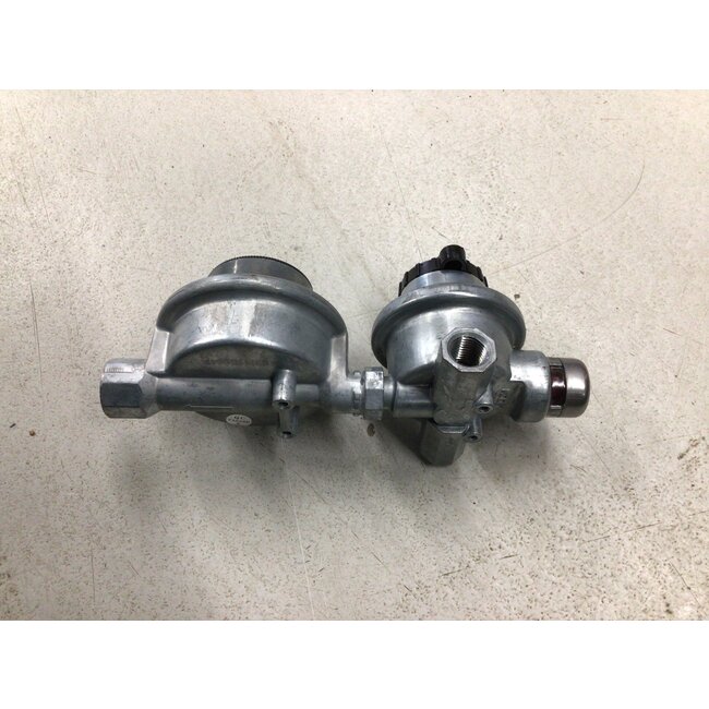 RV High Flow Dual Tank Propane Regulator