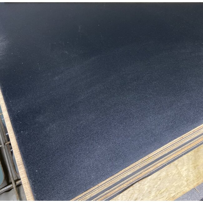 48"x84" Black Matte Refer panel