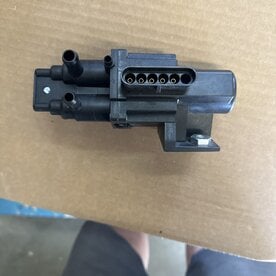 Pollak Fuel Valve 42-149