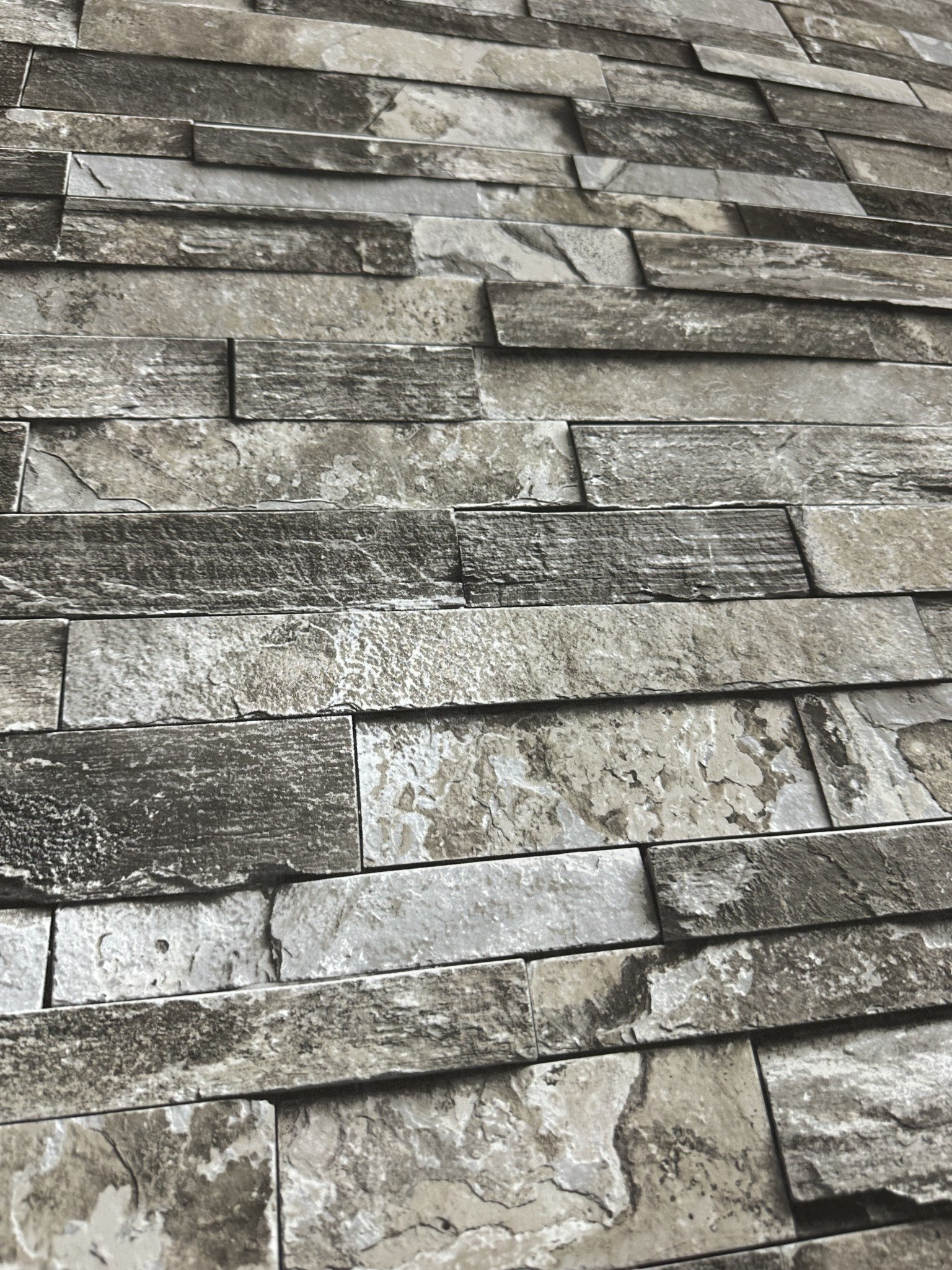 Weathered Rock 4'x8' Paneling, image size:1536x2048