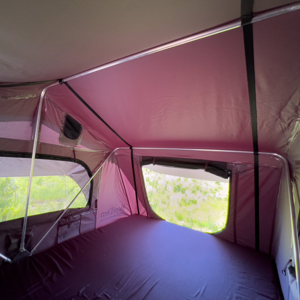 SkyeDen Rooftop Tent 2.7" and Awning