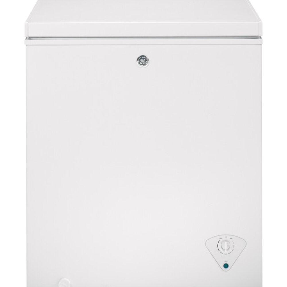 GE® 5.1 Cu. Ft. Manual Defrost Chest Freezer - White