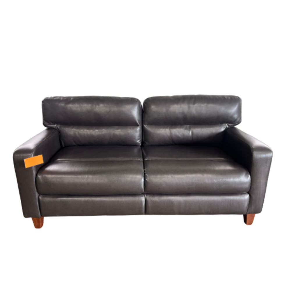 Lippert 67" Poise Dark Chocolate Trifold