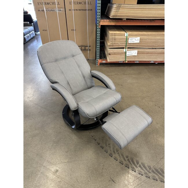Euro Recliner w/ footrest Strayhorn Vapor