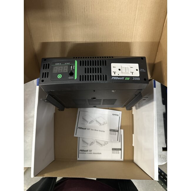 Xantrex PROwatt SW2000 - True Sine Wave Inverter [806-1220]