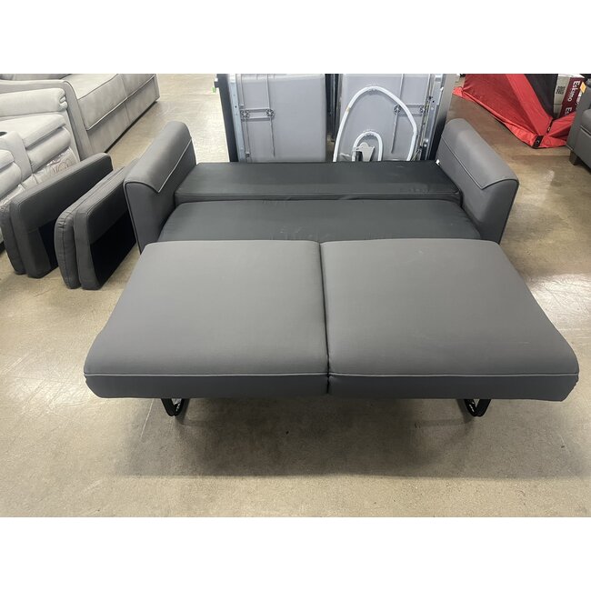 65.5" Danbury Java Trifold - T70