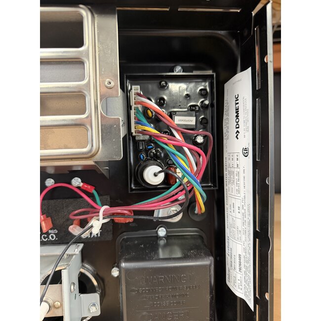 Dometic WH-6GEA 6 Gallon Water Heater Gas/Electric