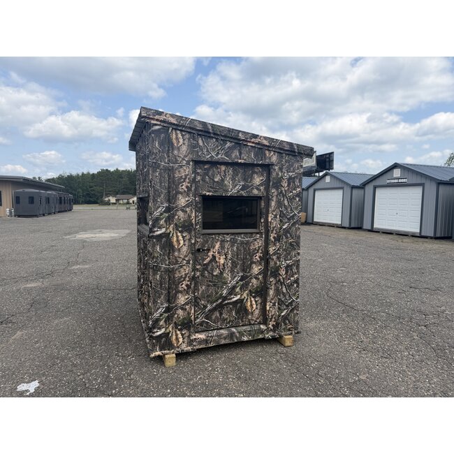 The Pioneer - 5.5x5 Amish Camo Hunting Blind