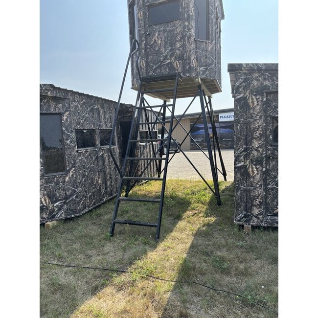 8' Stair Elevated Stand Hunting Blind Stand Tower
