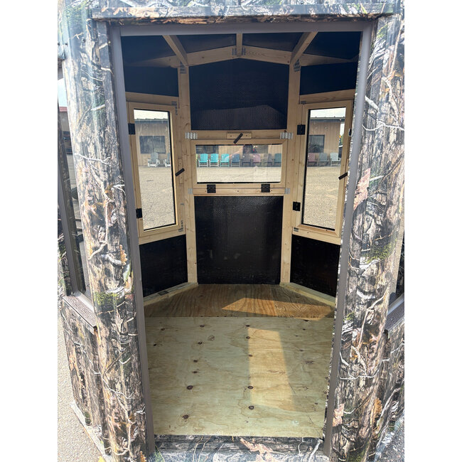 The Settler 6'x6' Amish Camo Hunting Blind