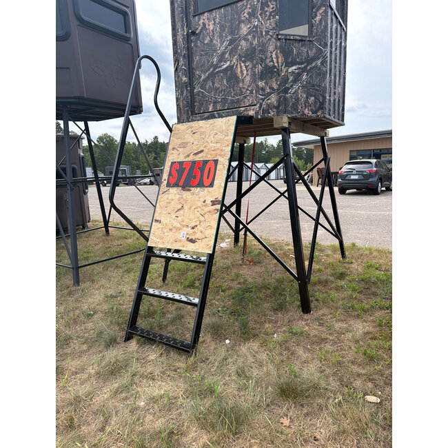6' Stair Elevated Stand Hunting Blind Stand Tower