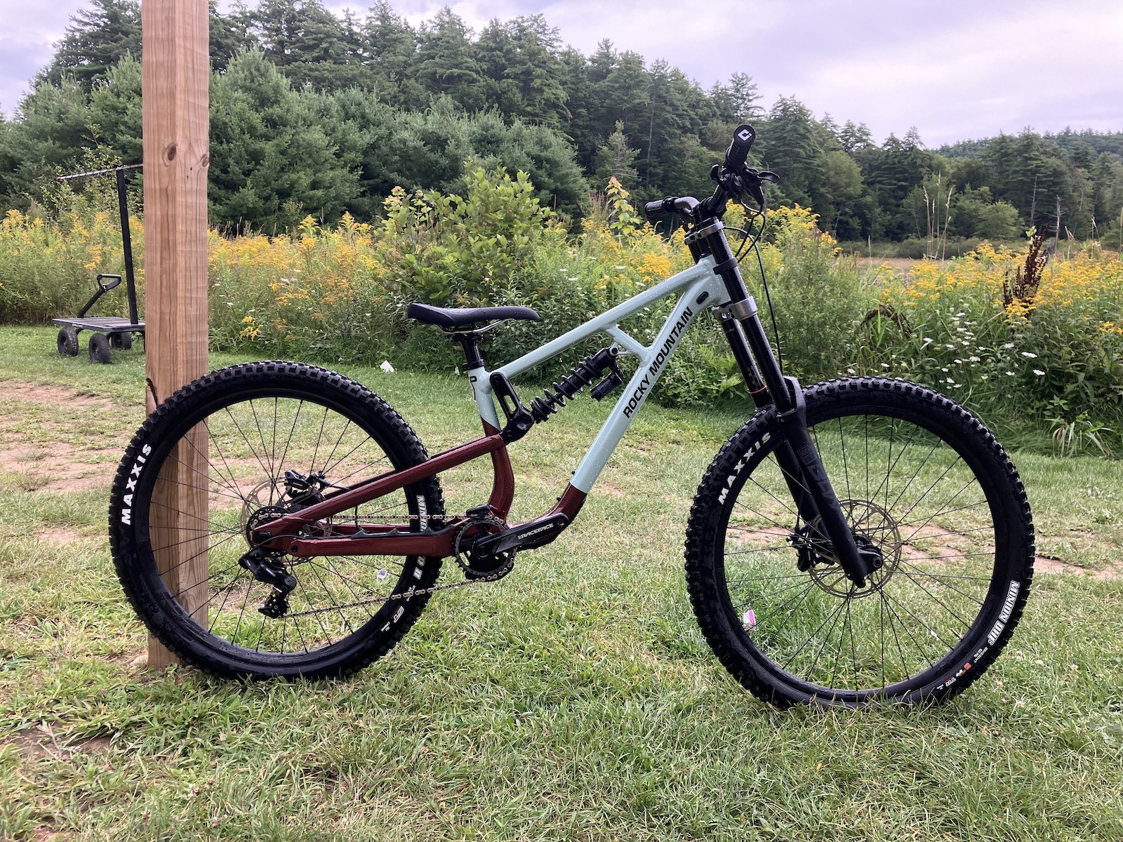 Rocky shop mountain bikes