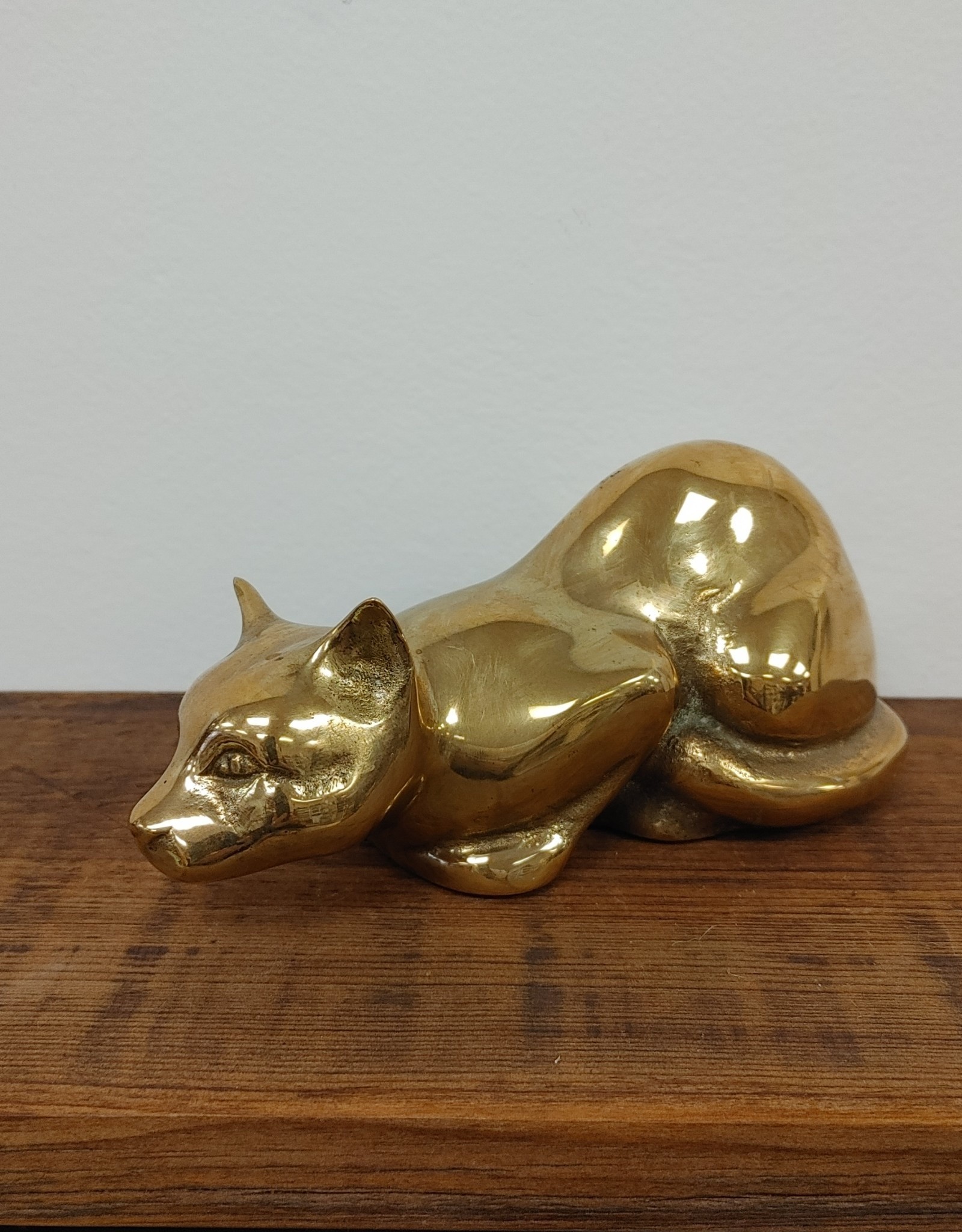 Brass Cat Crouching - 7"