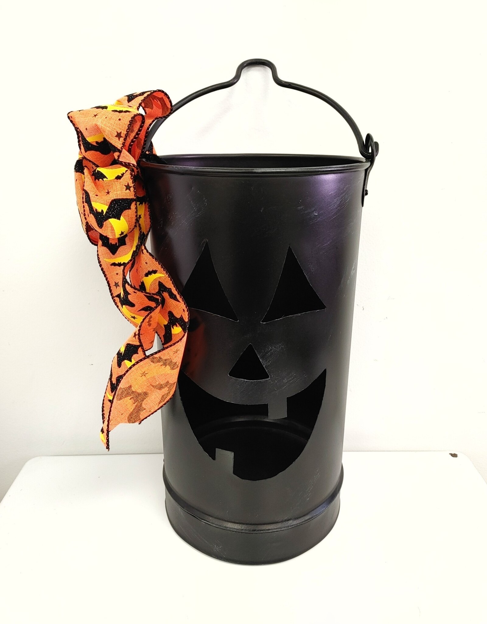 Large Black Vintage Can Pumpkin