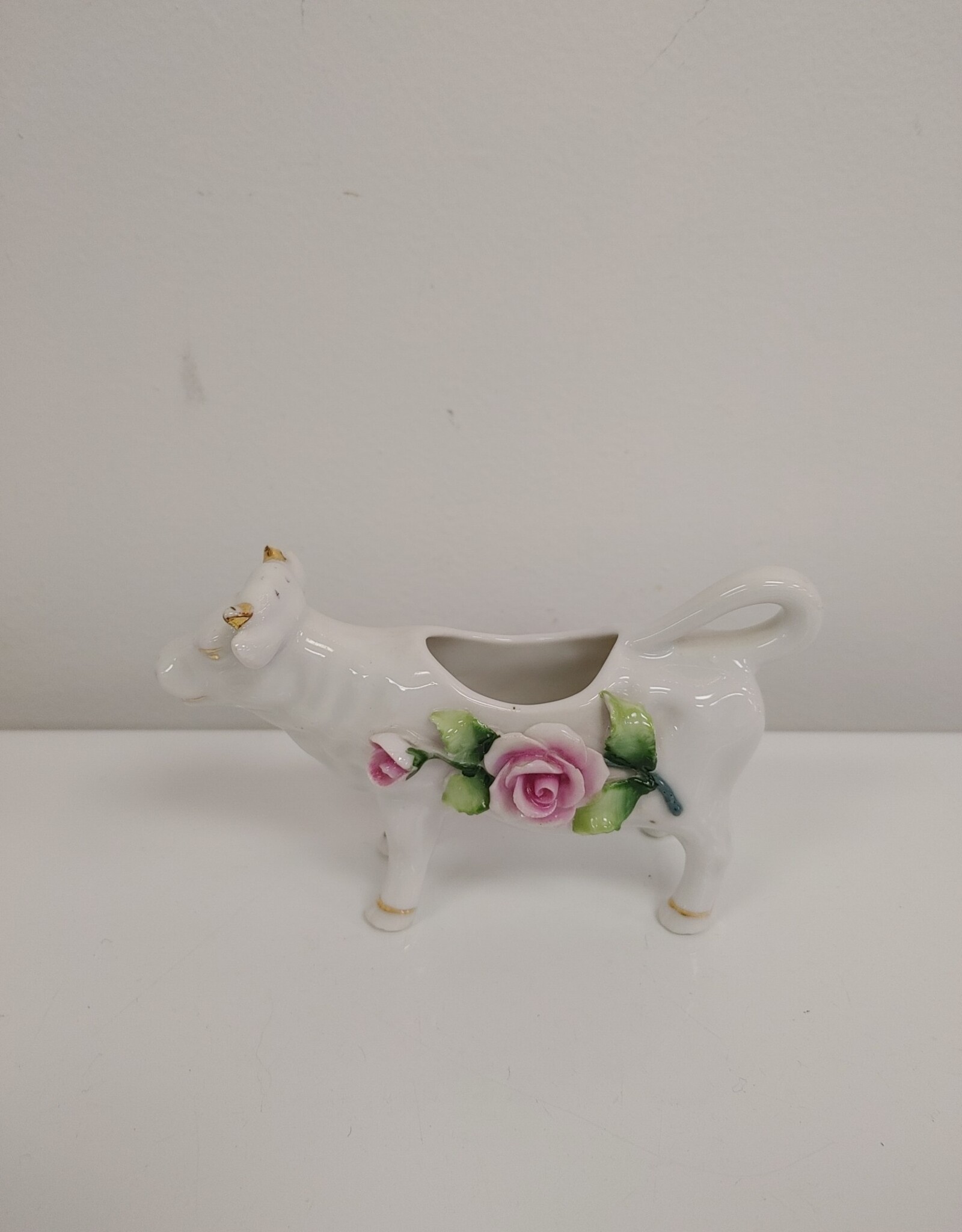 Vintage Cow Creamer - 3d pink flowers