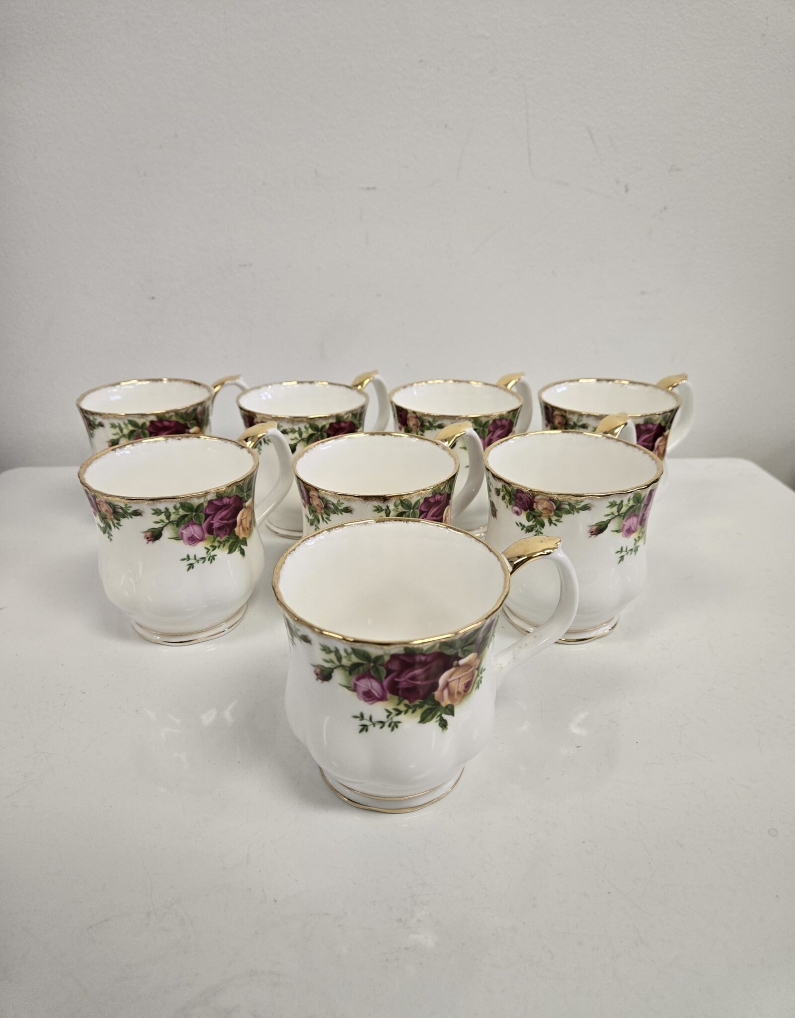 Vintage Royal Albert Old Country Roses Coffee Cup Mugs - Set of 8
