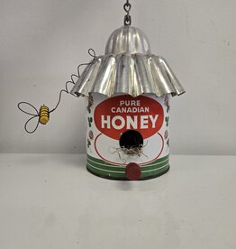Honey Tin Birdhouse