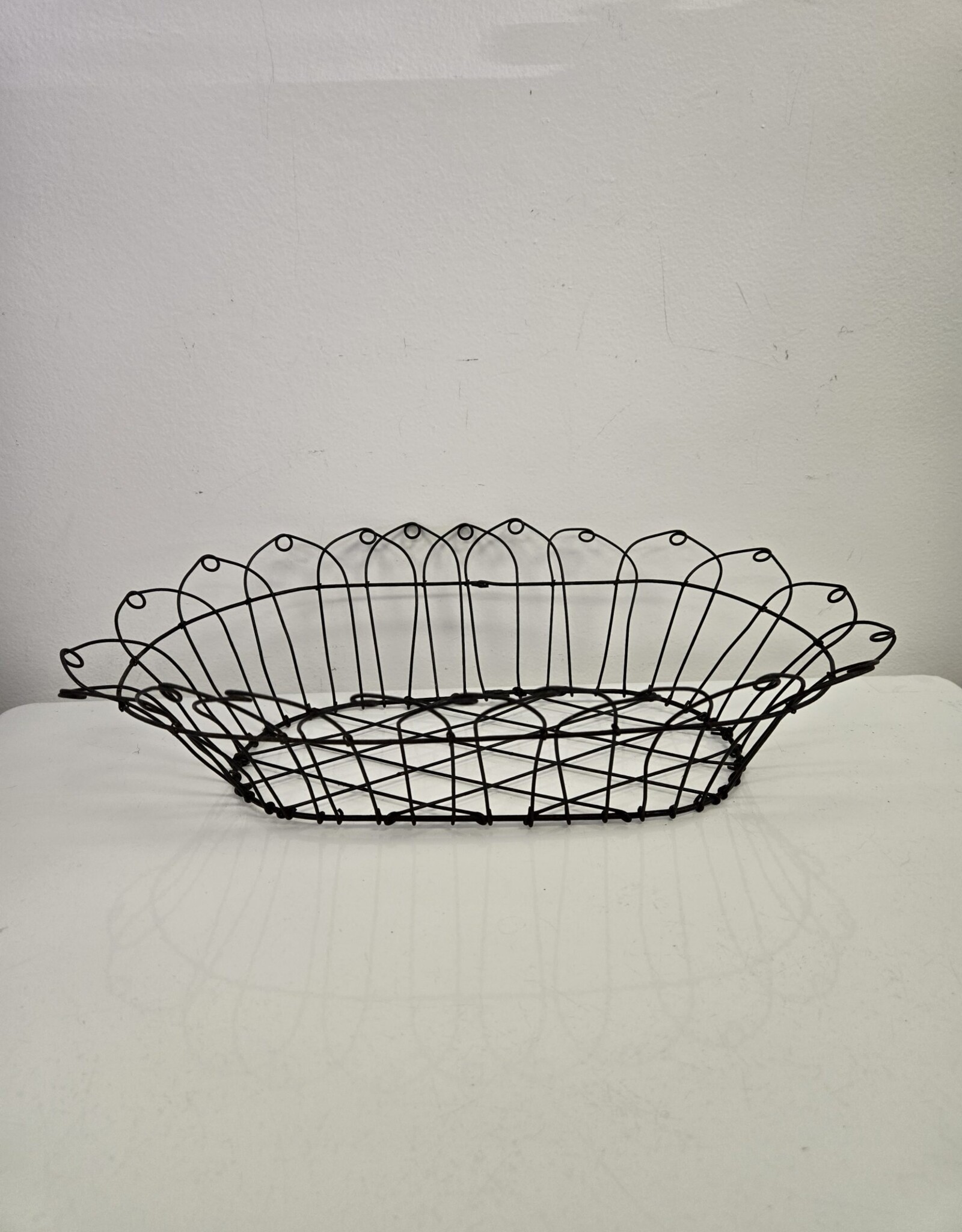 Vintage Wire Oval Basket