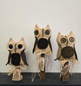 Primitive Owl on Spindle