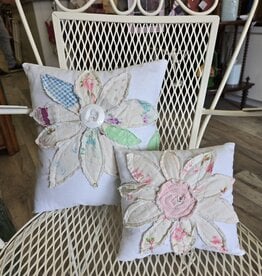 Set of 2 Handmade Pillows from Vintage Quilt - flowers