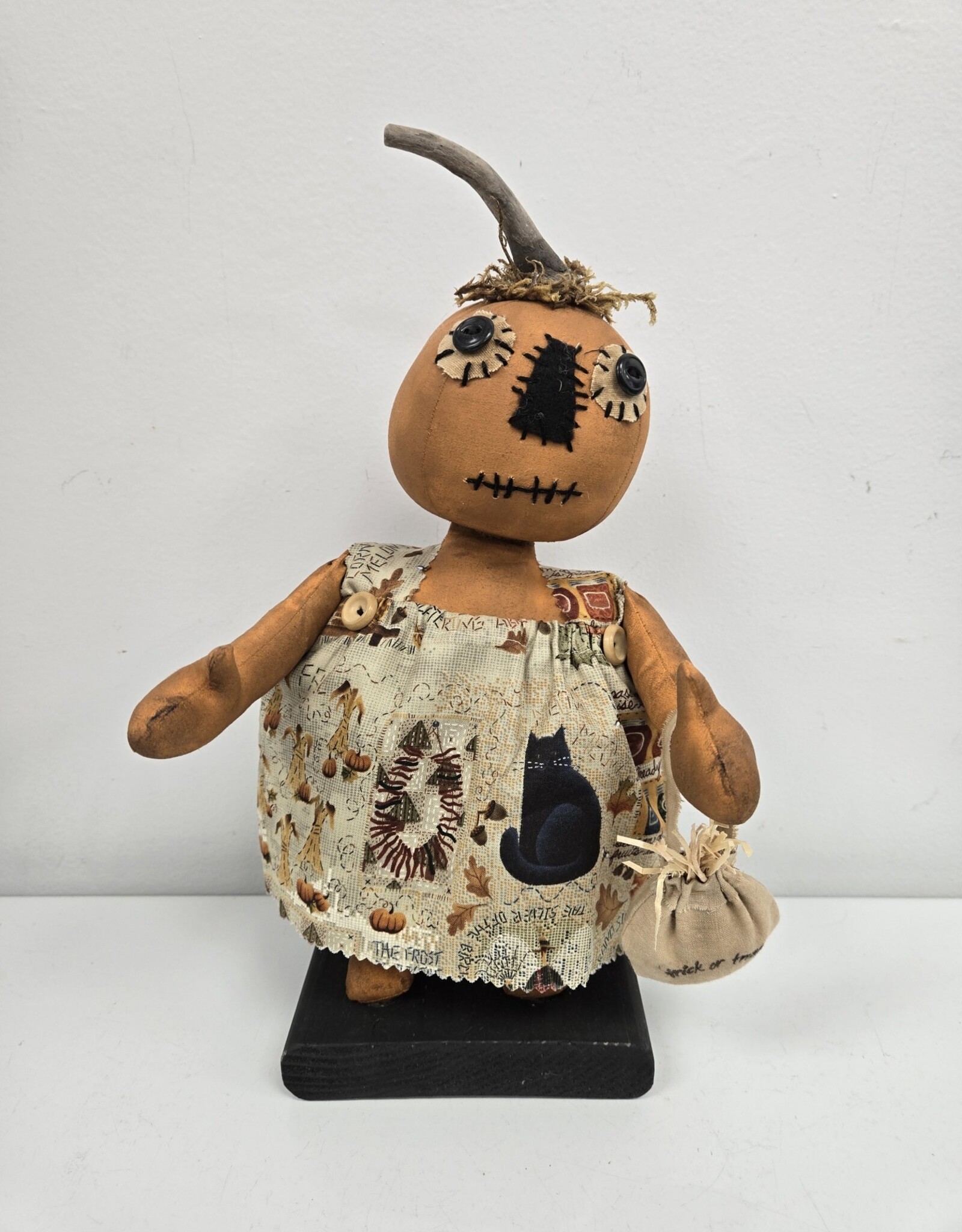 Primitive Pumpkin Girl