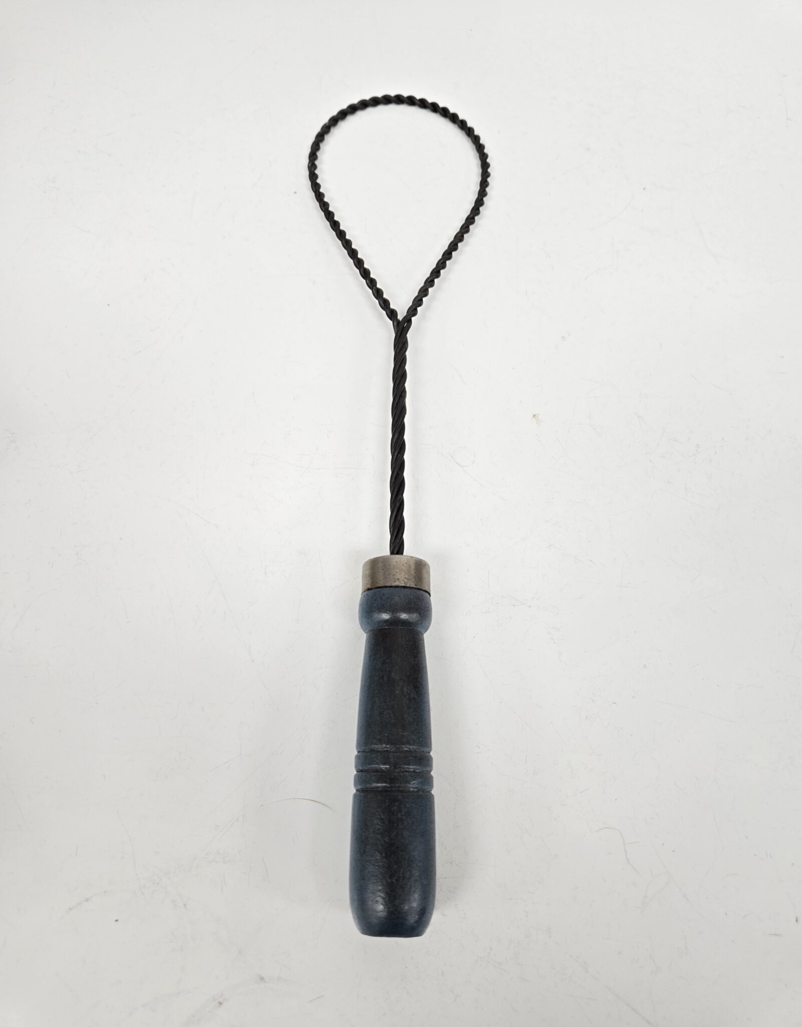 Vintage Mini Pillow Fluffer/Rug Beater - blue wood handle - ~ 11"