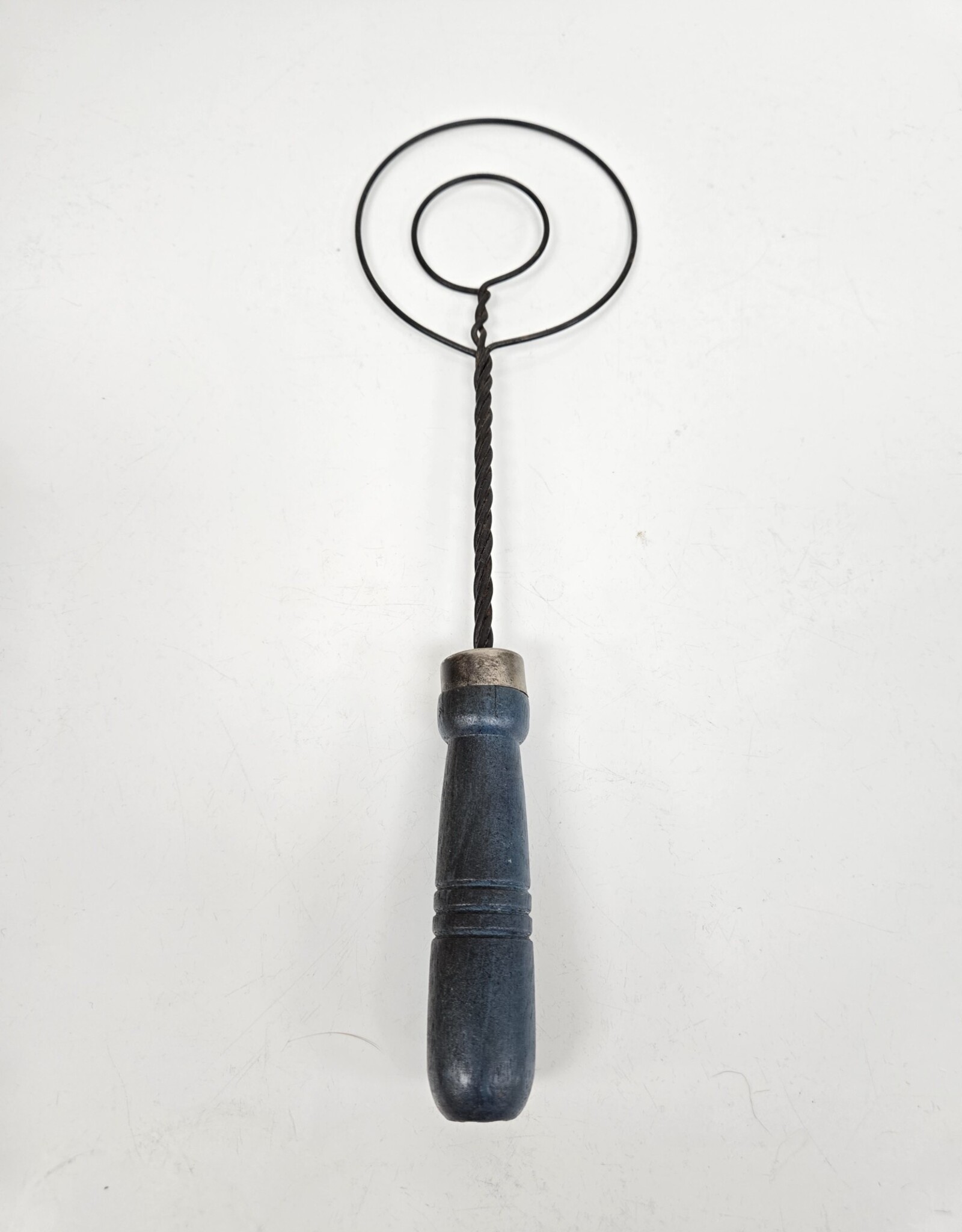 Vintage Mini Pillow Fluffer/Rug Beater - blue wood handle - ~ 11"