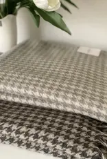 British & Irish Imports Houndstooth Wool Blanket