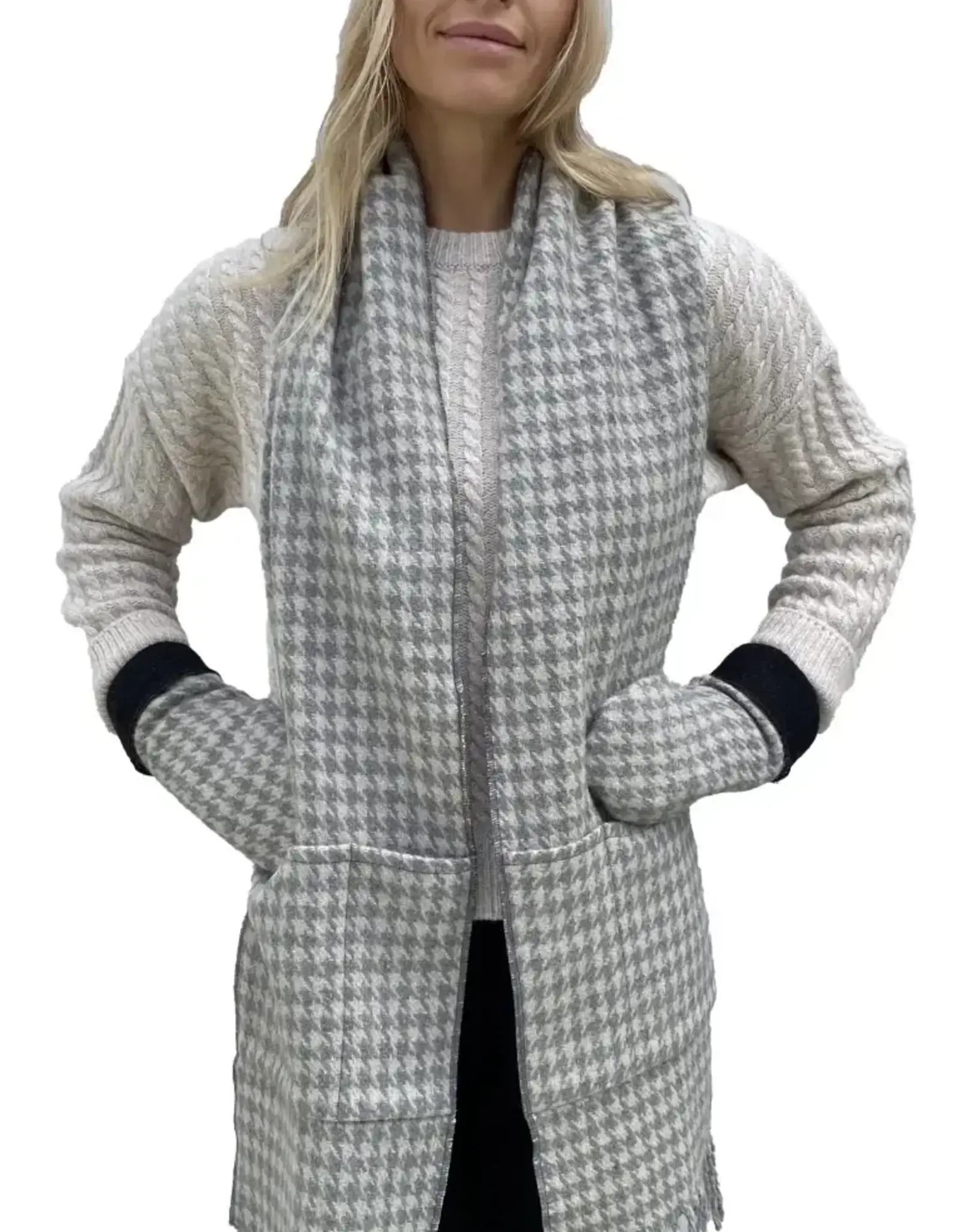 British & Irish Imports Luxe-Lined Wool 4 Pocket Scarf