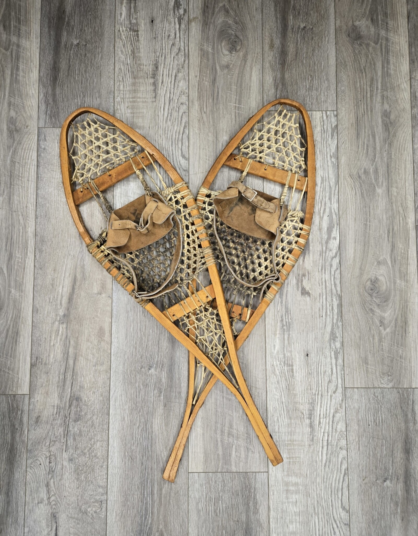 Vintage 36" Snowshoes -pair