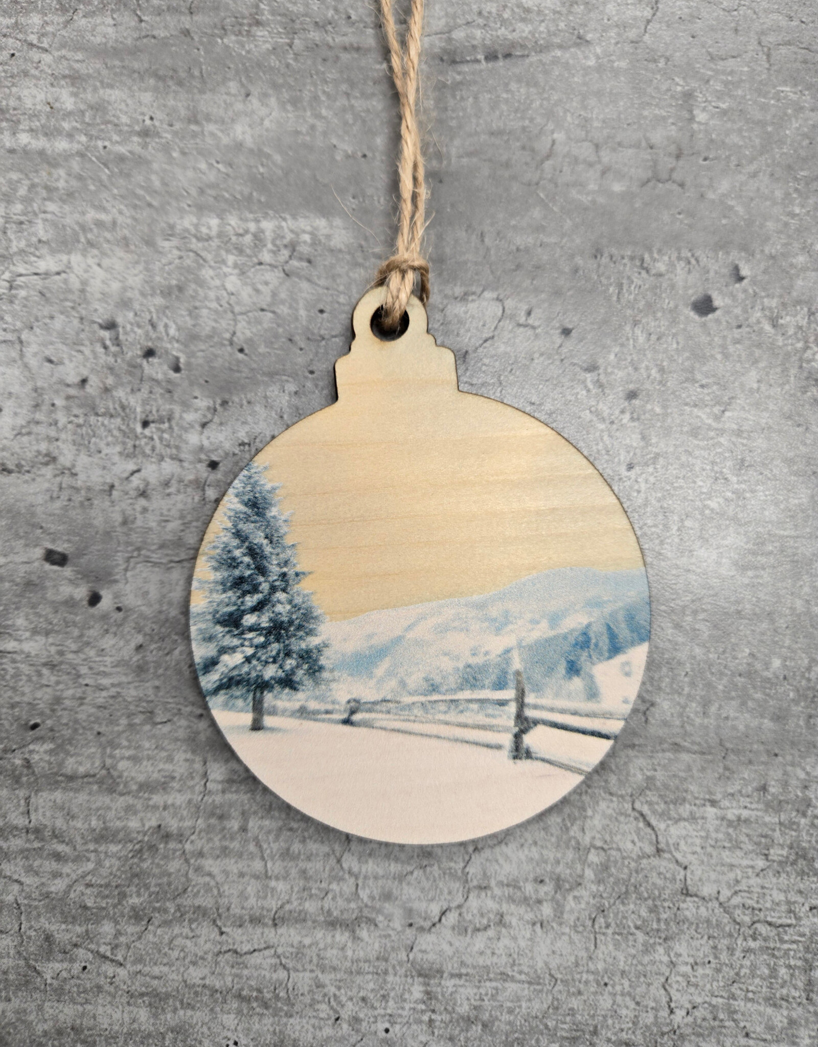 Wood Ornament OR-14 Snowy Scene