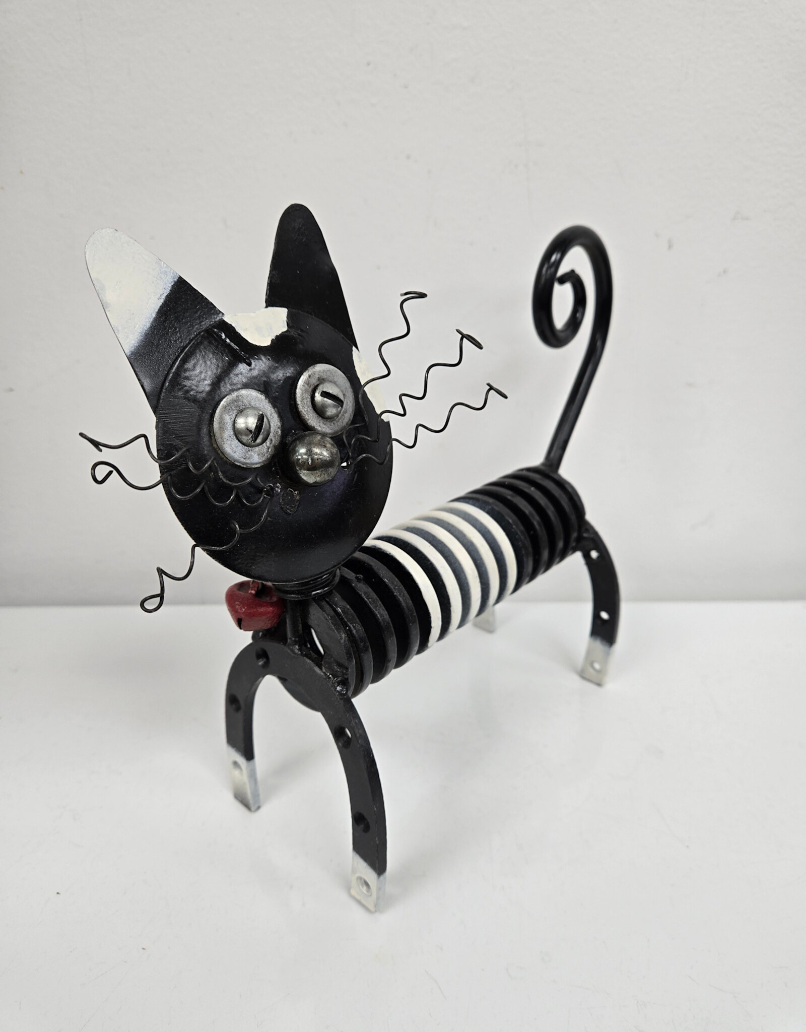Welded Cat - spring body