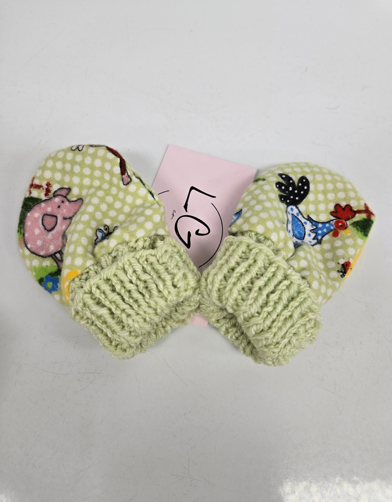 Flannel Mitts - Cute Farm