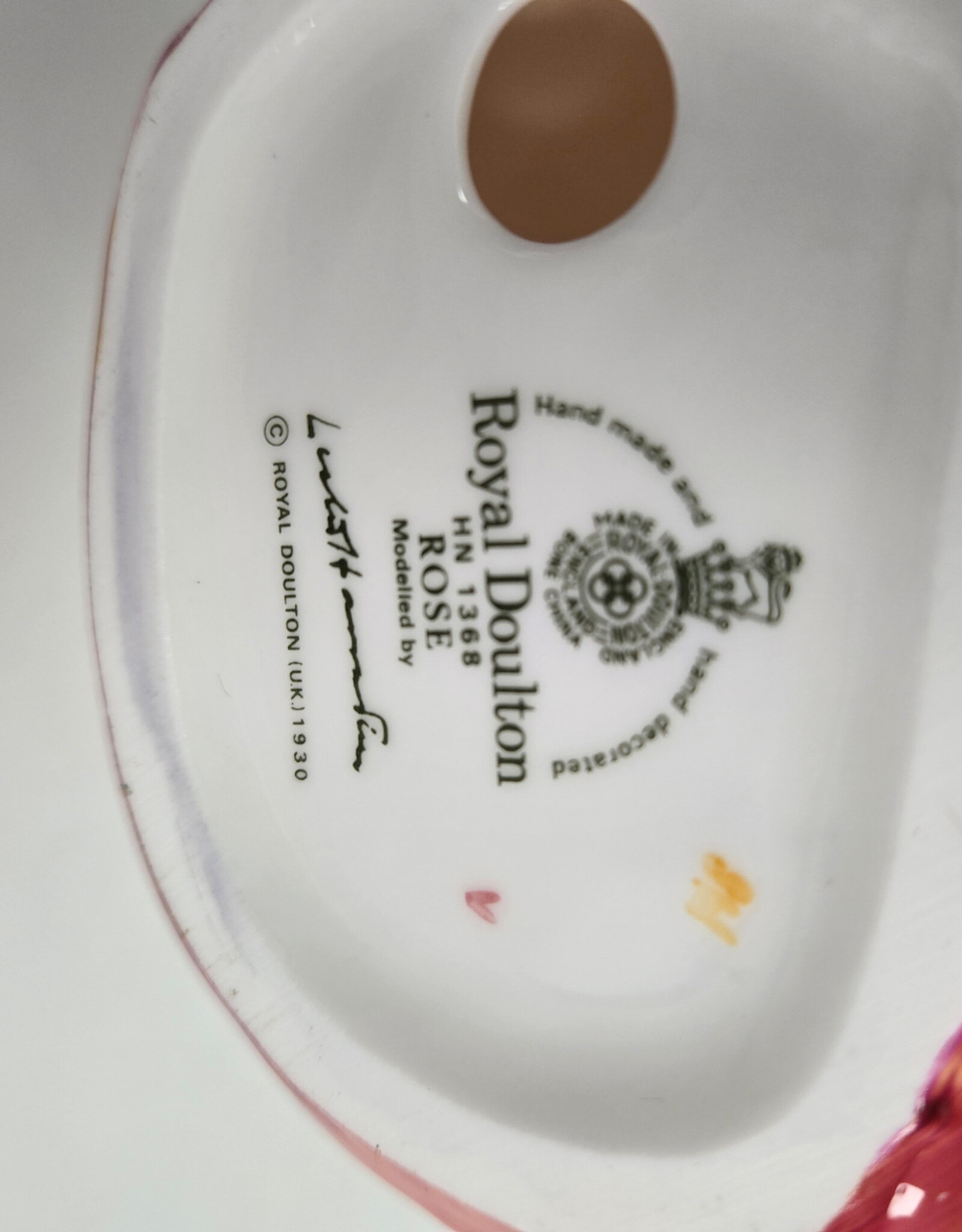 Dianne Jackson Royal Doulton - Rose HN1368