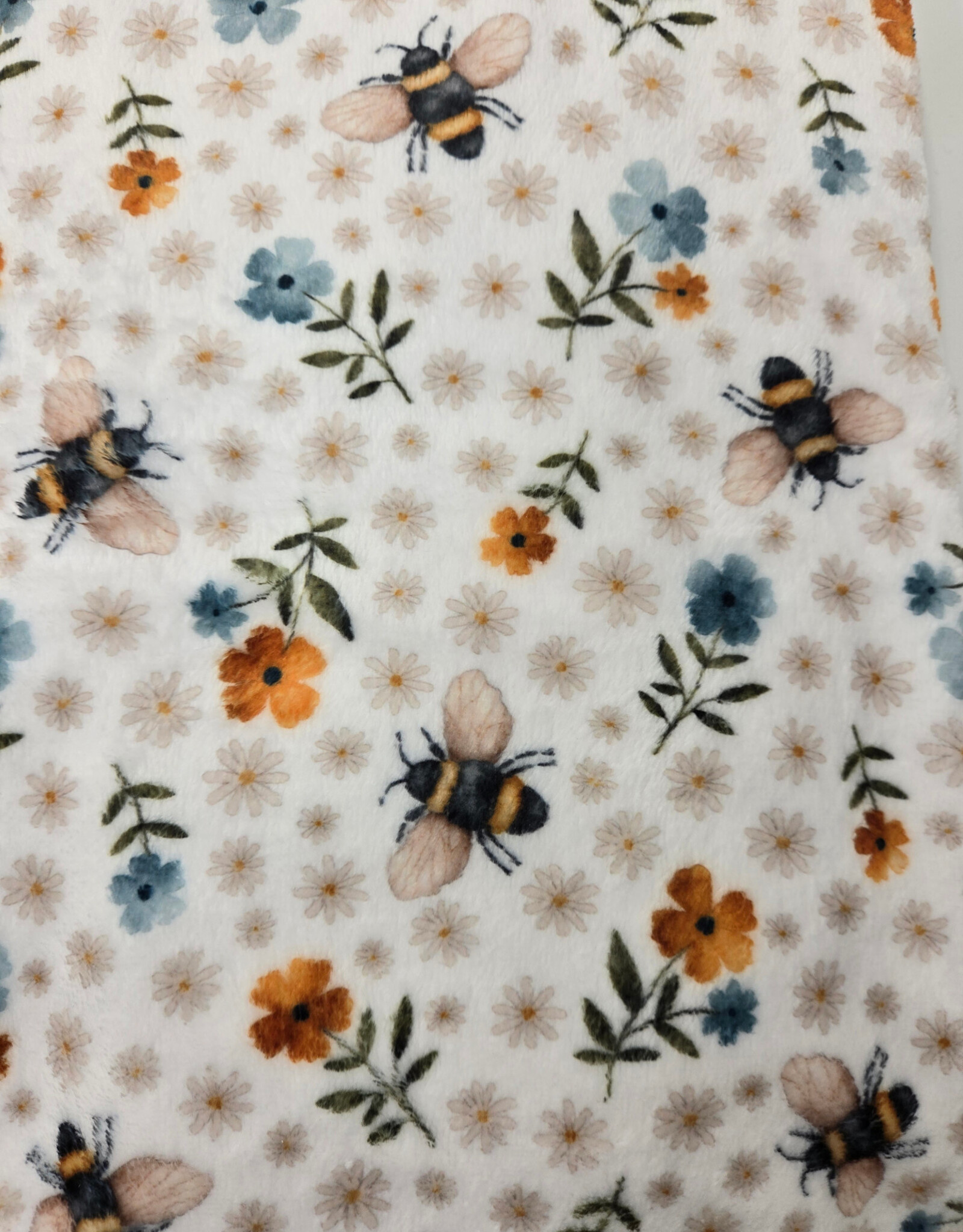 Minky Blanket - White w/Bees