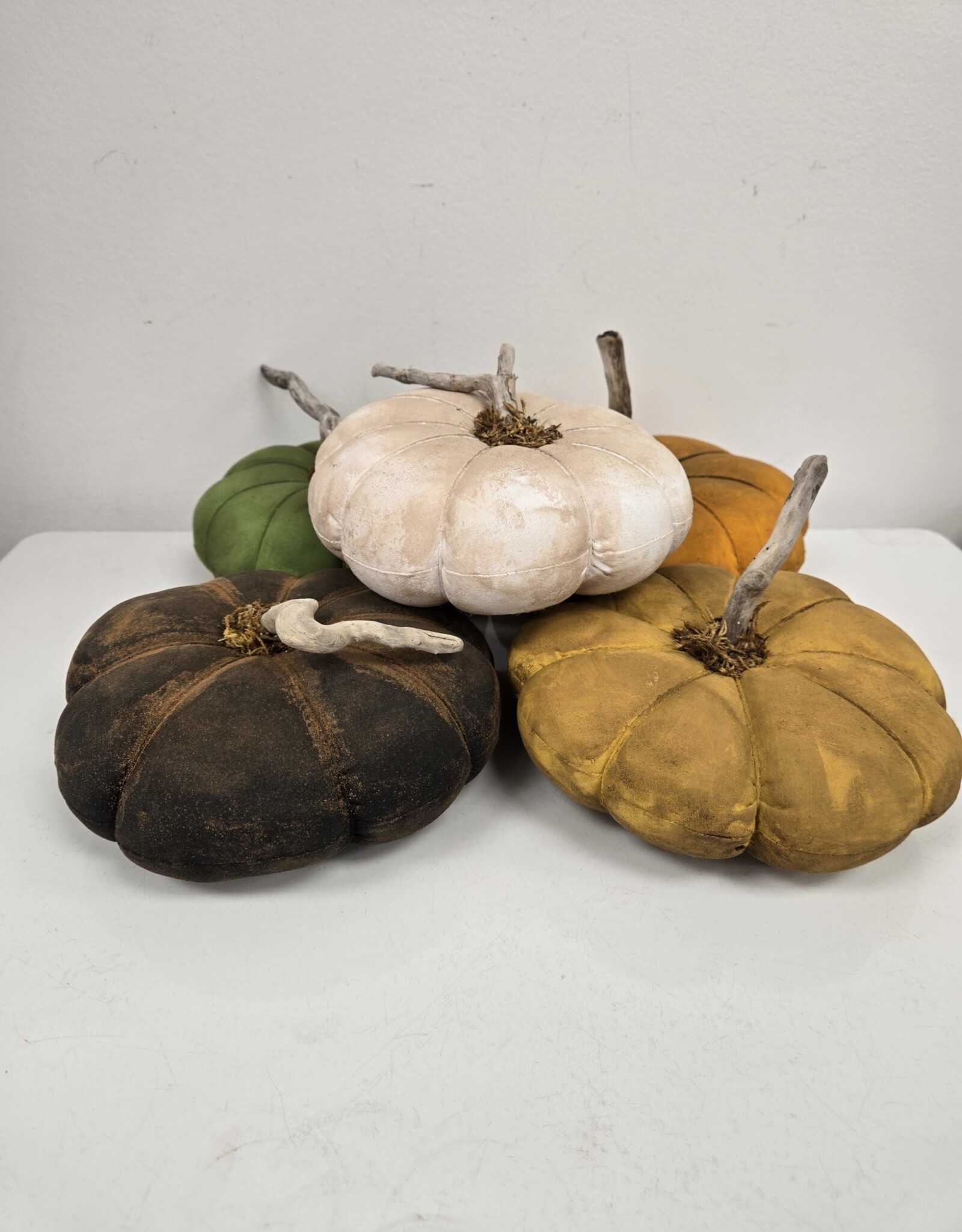 L Primitive Pumpkin - various colours