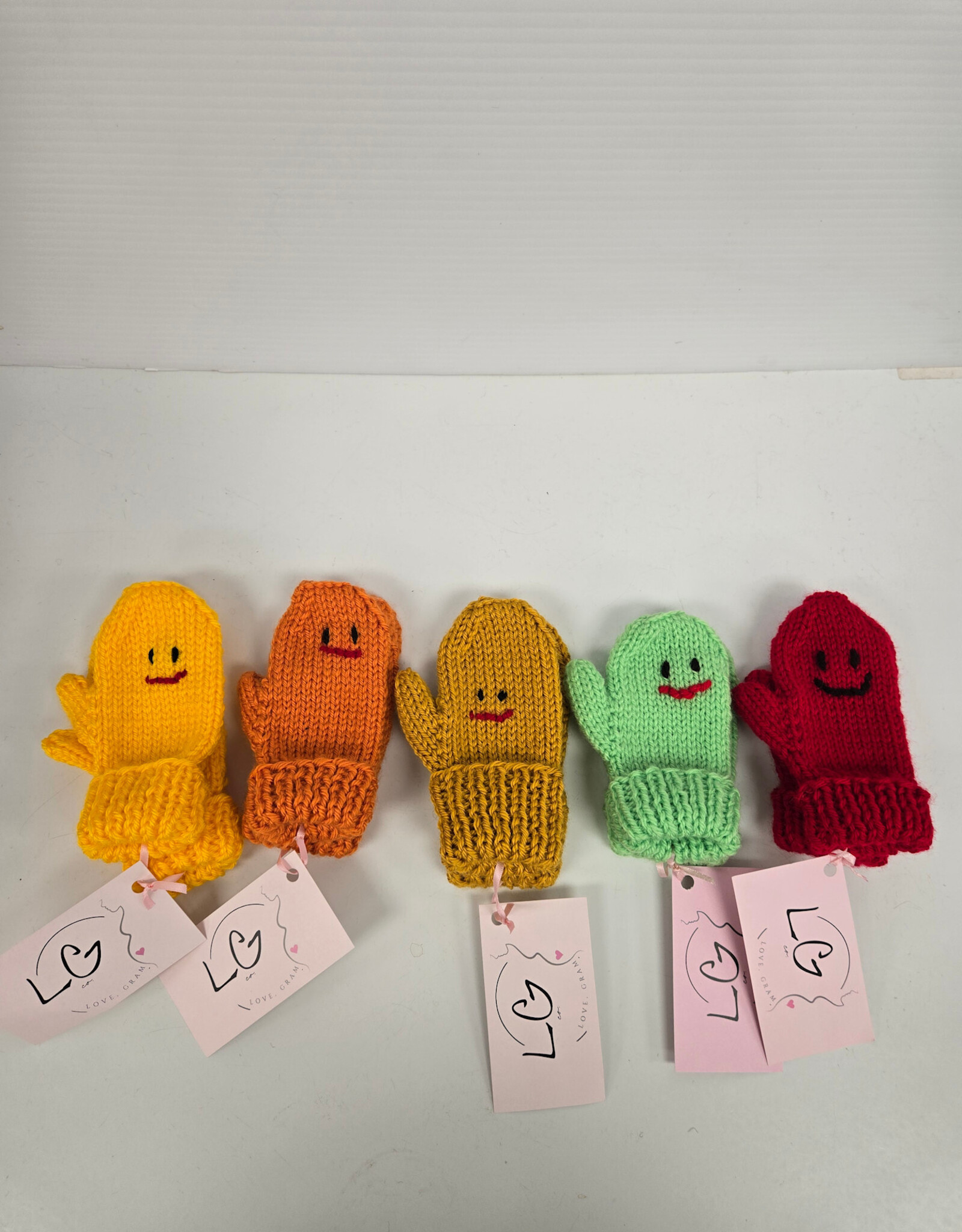 Knitted Mitts w/thumbs