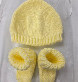 Knitted Bootie & Hat Set - Yellow