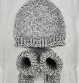 Knitted Bootie & Hat Set - Grey