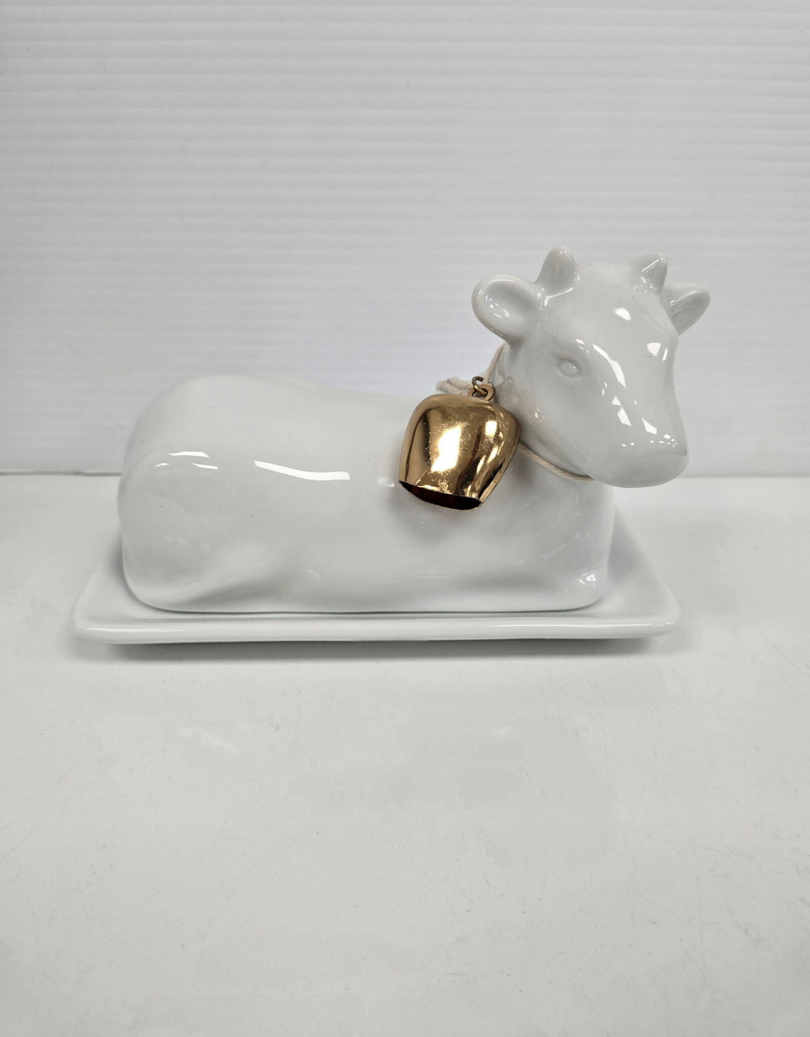 Pottery Barn Cow Butter Dish w/lid