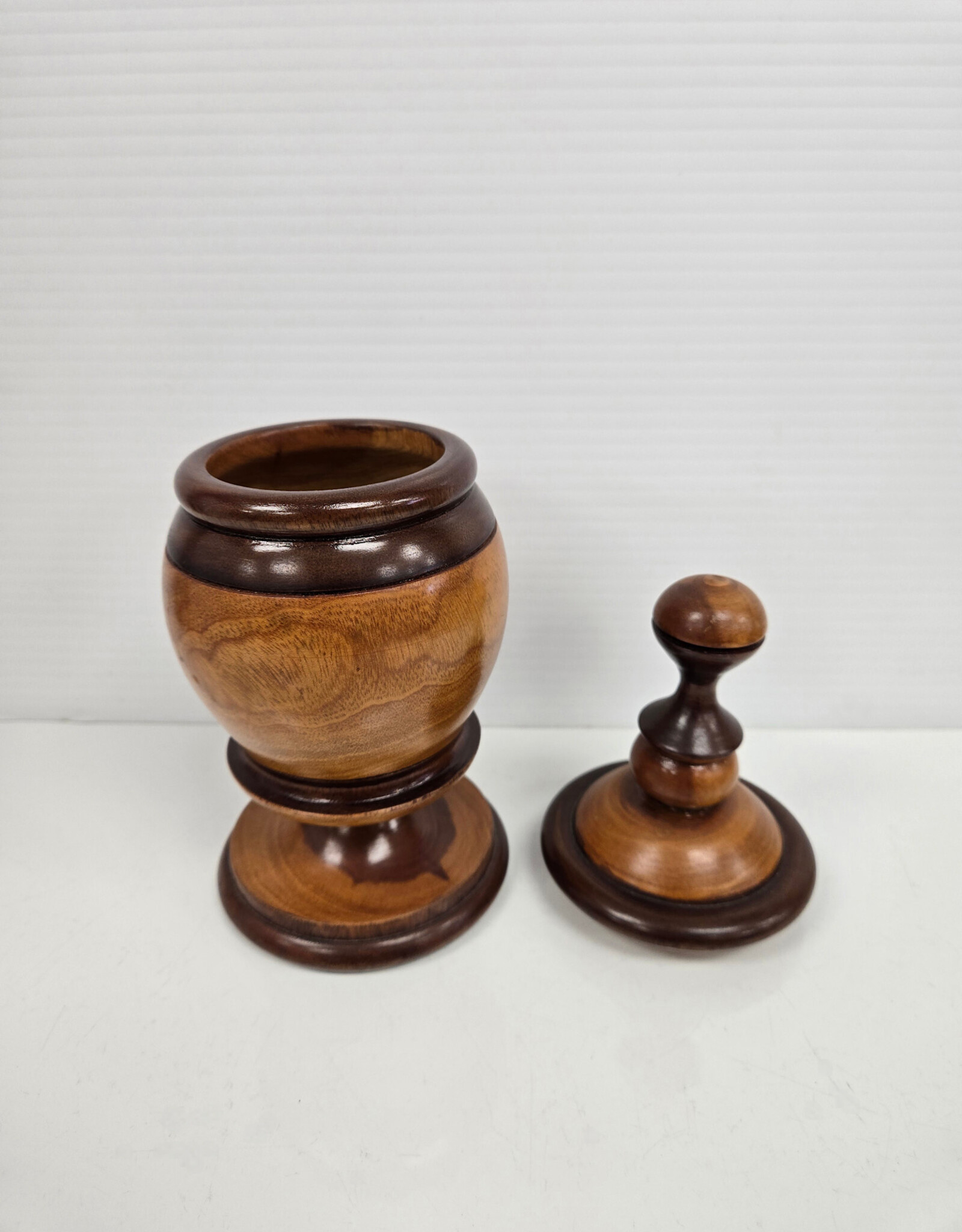 Turned Wooden Dish w/lid