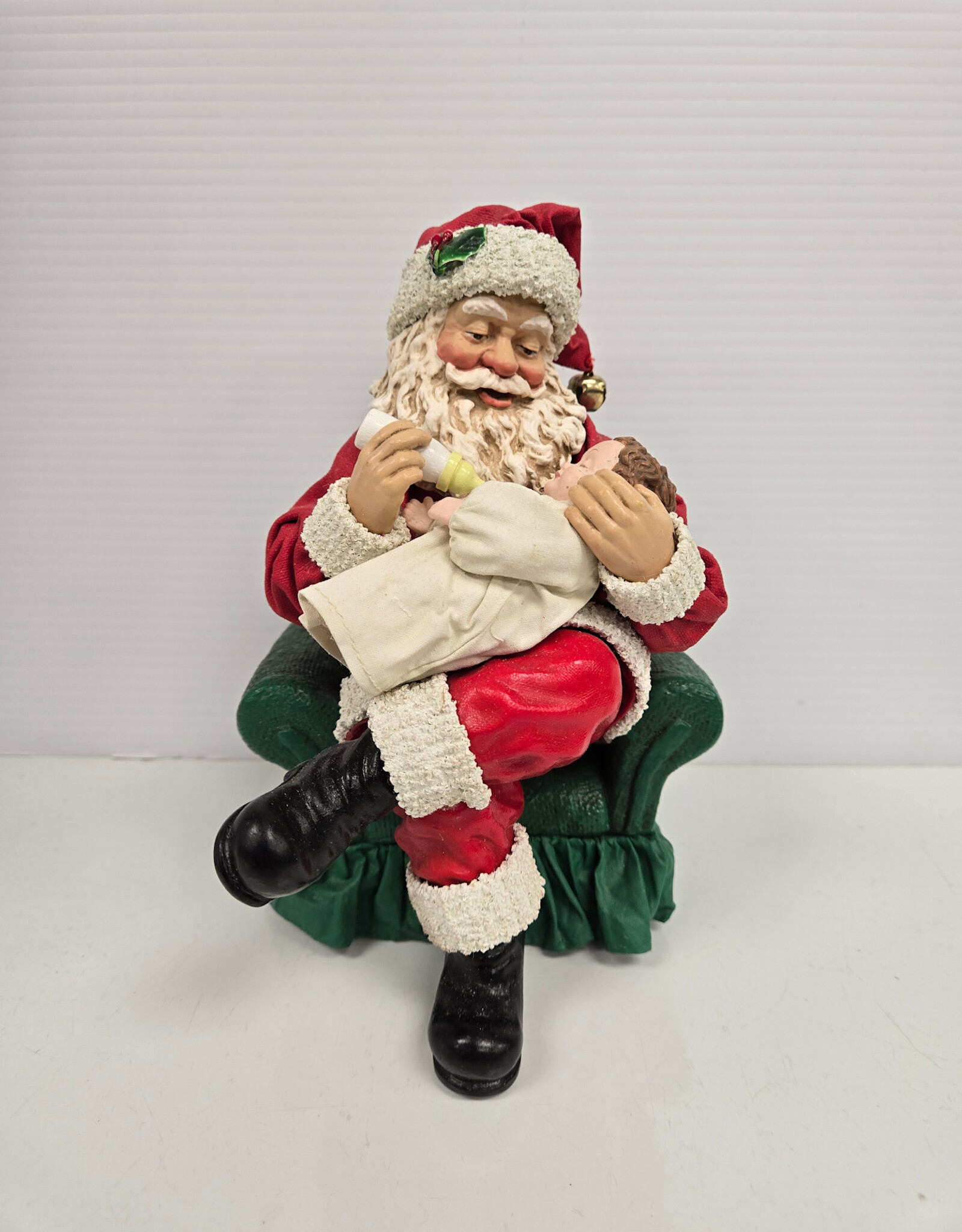 Clothtique Possible Dreams Musical Santa - Baby's First Noel