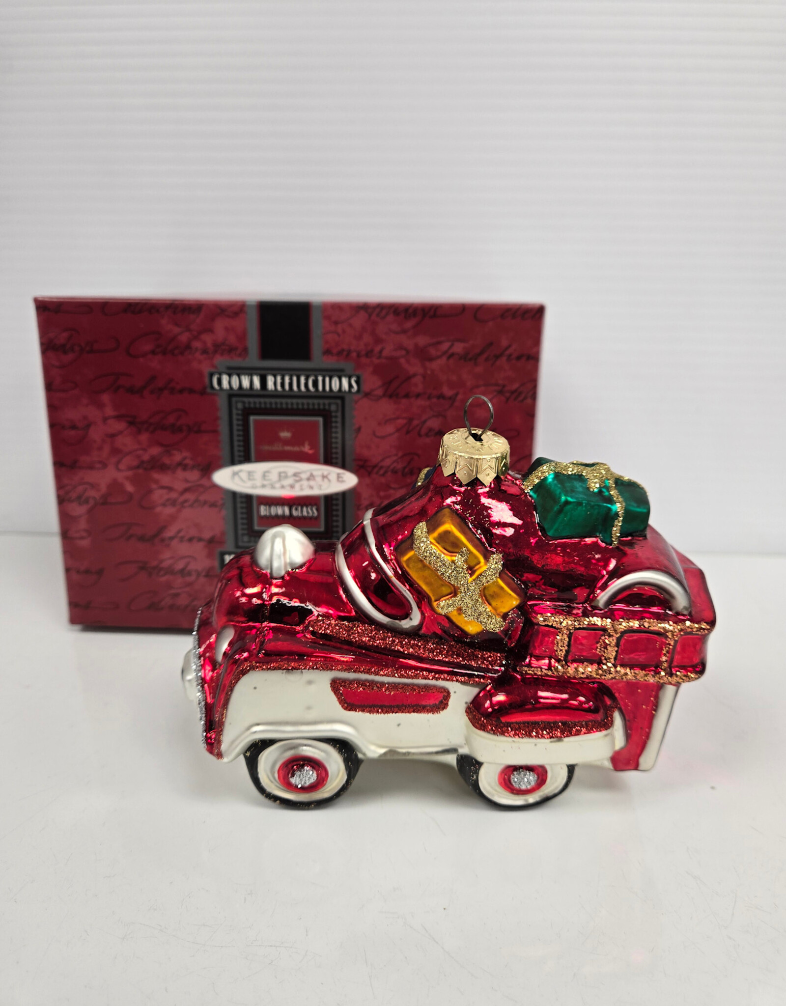 Hallmark '55 Murray FireTruck Glass Blown Ornament 1998