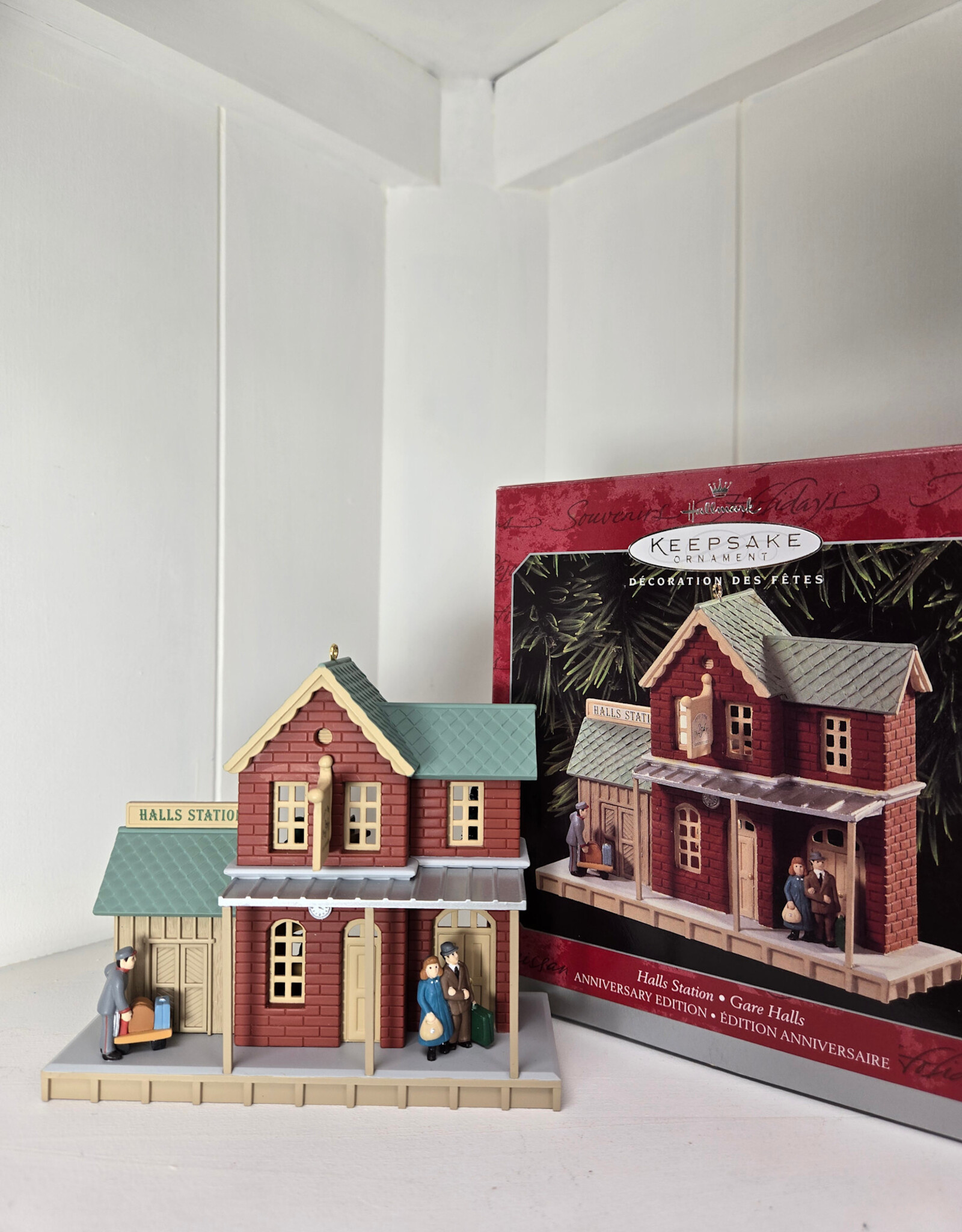 Hallmark Keepsake Halls Station Ornament - Anniversary Edition 1998